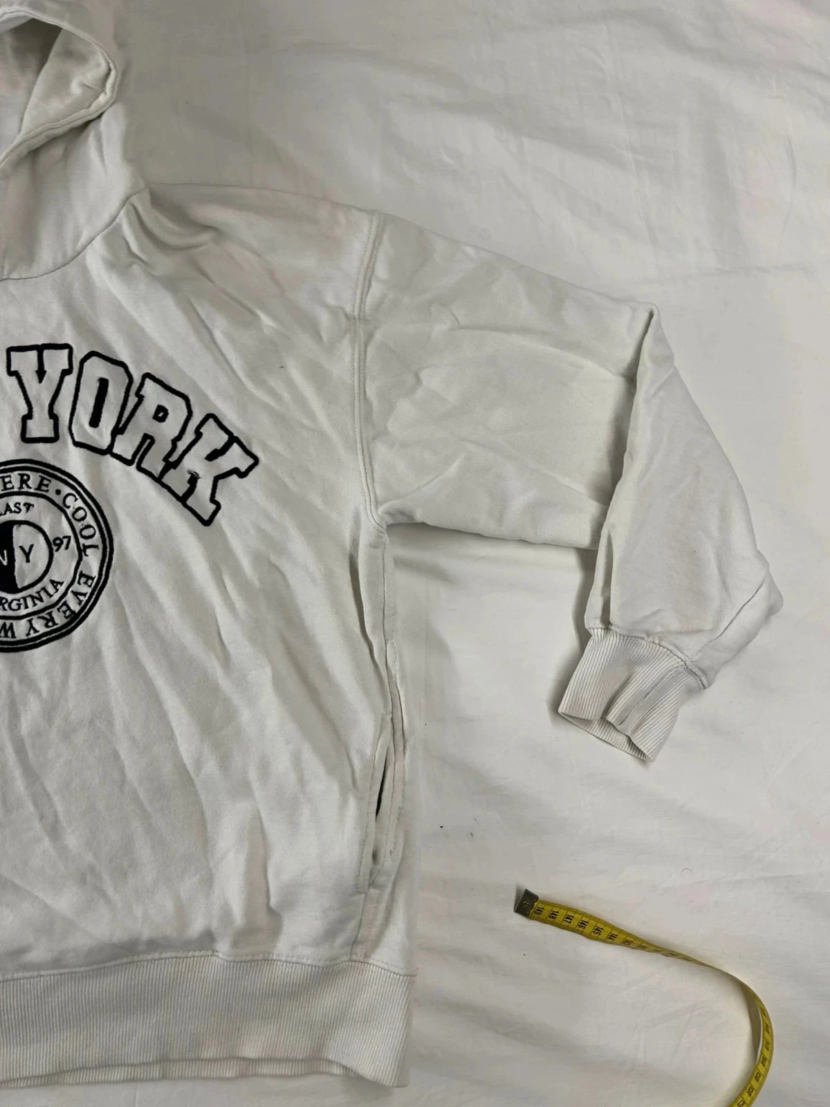 Sudadera con capucha blanca con estampado de Nueva York Zara – photo 3